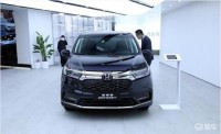 本田奥德赛降价6万，现售17.58万，家庭商务皆宜
