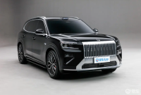 顶配预计接近50万，极氪8X实车亮相，有望上半年上市