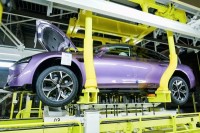 智界“含华量”再升级：深圳建设计中心，工厂由华为深度赋能