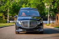 奔驰V级 全部在售 2024款 2022款 2021款 2020款 2018款 2017款2021新款奔驰V260L商务车，傲旋大白鲨实拍体验测评