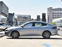 成都秦PLUS价格6.98万起 暂无优惠